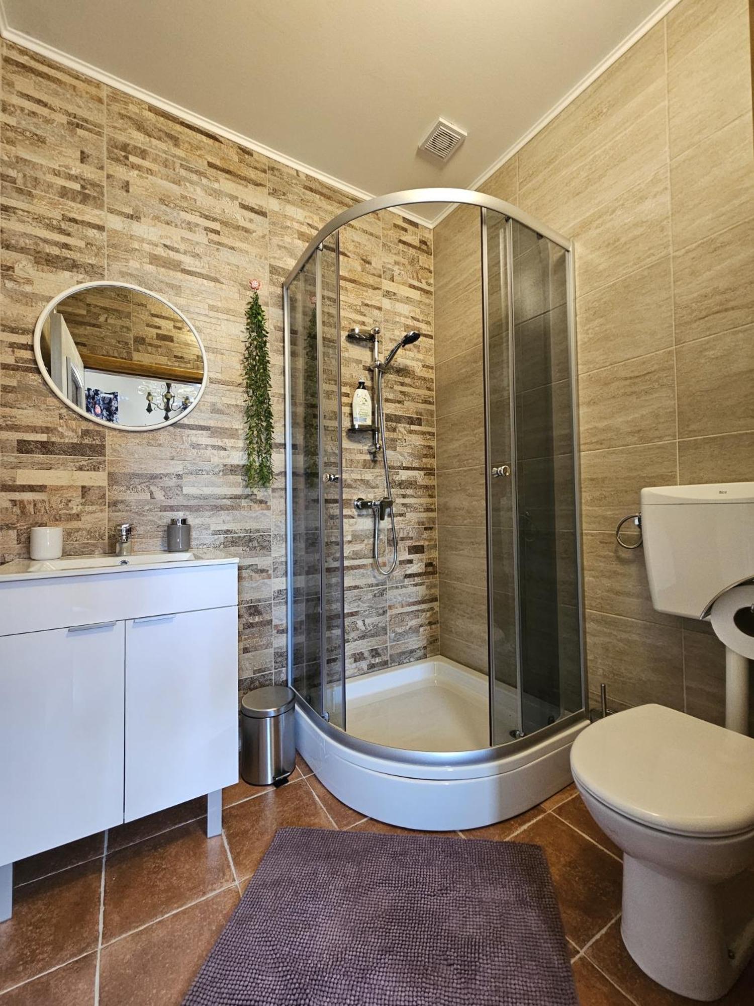 Taverna 1860 Rooms & Apartments Donja Zelina Екстериор снимка